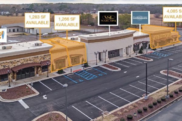 The Shoppes at Lindsay Lane